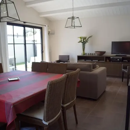 Maison Recente 125m² Proche De La Mer, 4 Etoiles, Calme Et Tres Spacieuse House 125m² Near The Sea, 4 Stars, Quiet And Very Spacious サン・クレマン・デ・バレーヌ